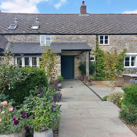 Huberts, Hotel Wedmore Exterior photo
